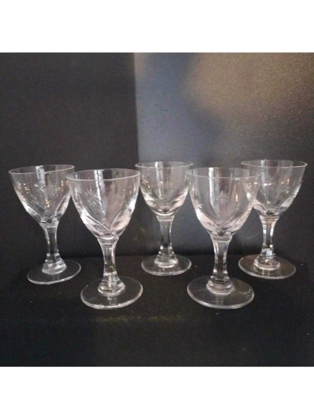 Set of 5 Cordial Short Stem Crystal Glasses Star Etched 3